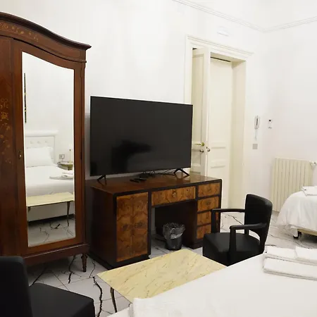 Ln Panzió 4*
