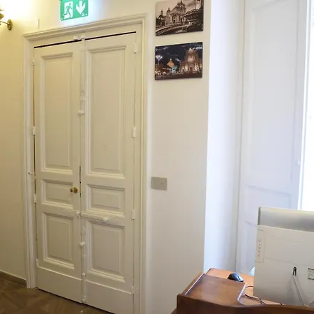 Couette-café Ln Catane