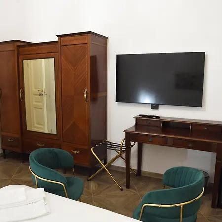 Couette-café Ln Catane